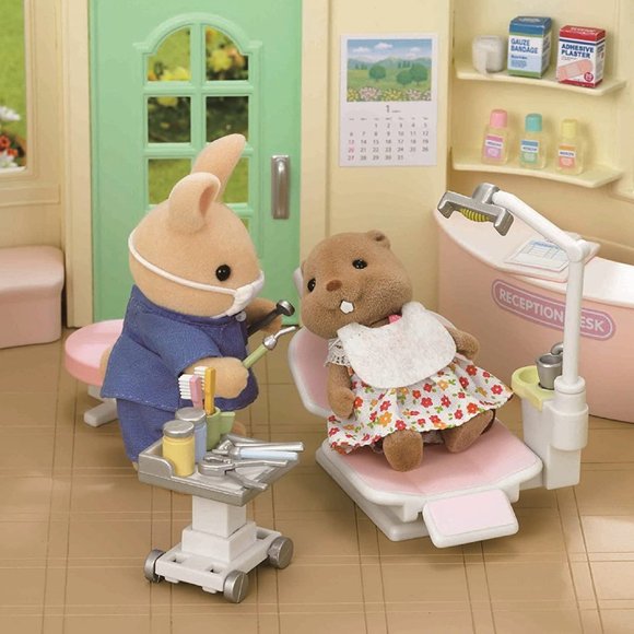 Calico Critters DENTIST Rabbit Set Sylvanian Families From Japan - Picture 2 of 7